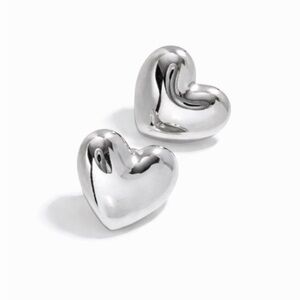 New! Bloom Social 18K Gold Plated Gold Silver Heart Post Earrings (1049) NWOT